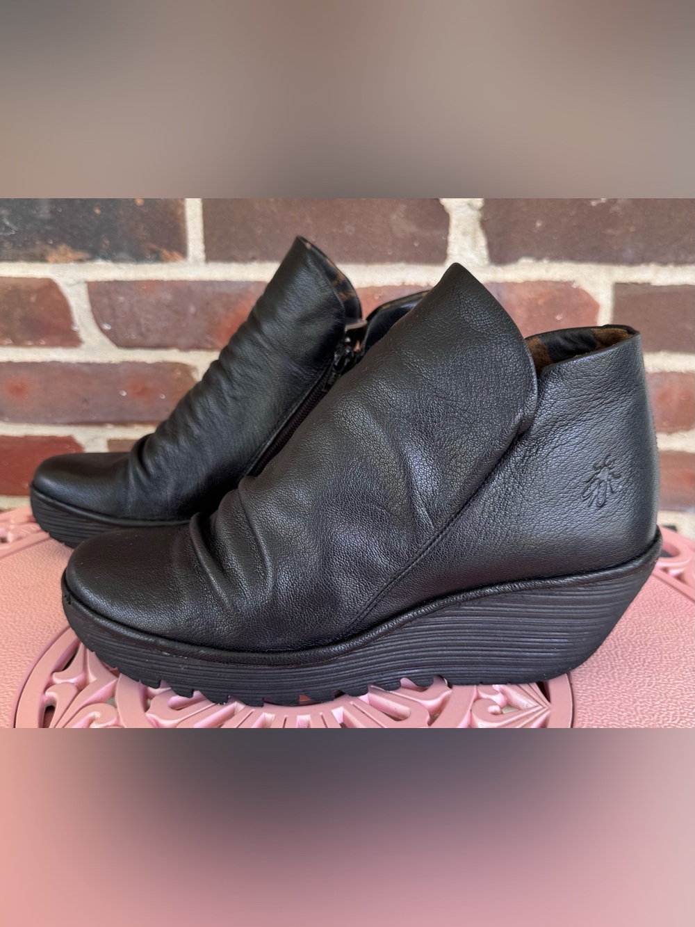 Fly London Women’s Size 10 Black Leather Wedge Ankle Boots/Booties
